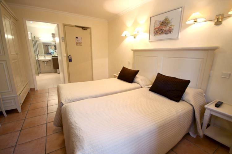 Hôtel Beau Site - Cap d'Antibes Zimmer foto